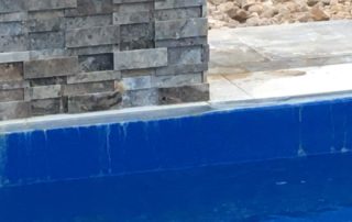 Fiberglass pool calcium buildup